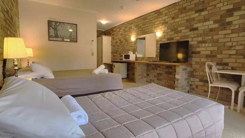 モーテル Magdala Motor Lodge & Lakeside Restaurant