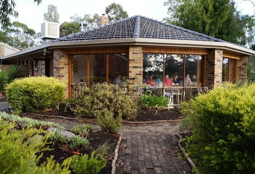 モーテル Magdala Motor Lodge & Lakeside Restaurant