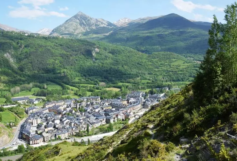 San Marsial Benasque Apartamentos Y