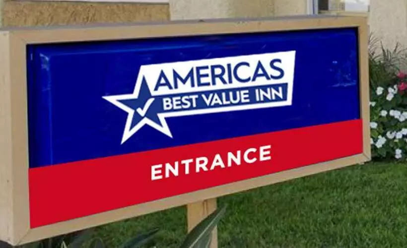 ホテル Americas Best Value Inn Holly Springs