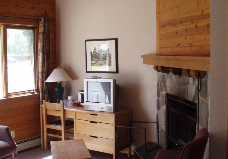 ホテル Bear Hill Lodge