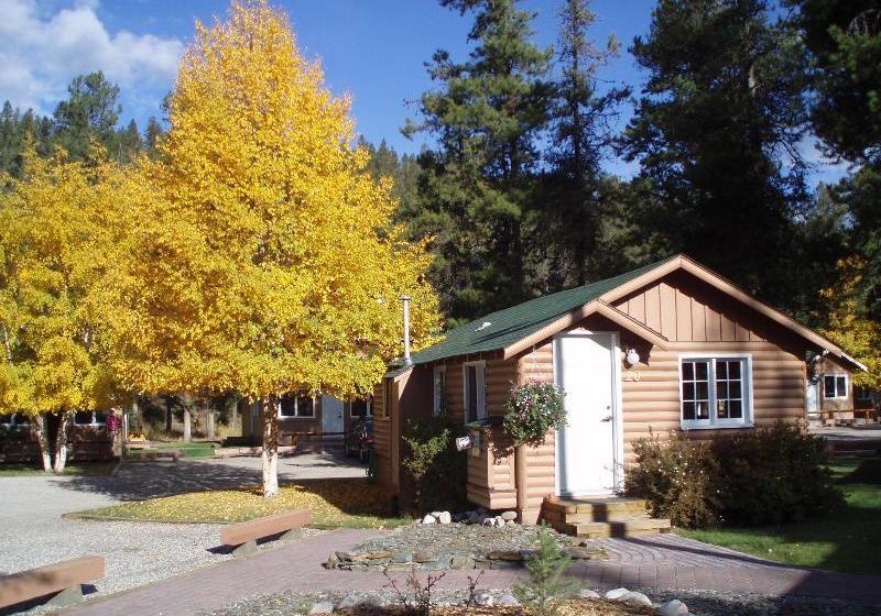 ホテル Bear Hill Lodge