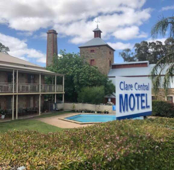 Hotel Clare Central
