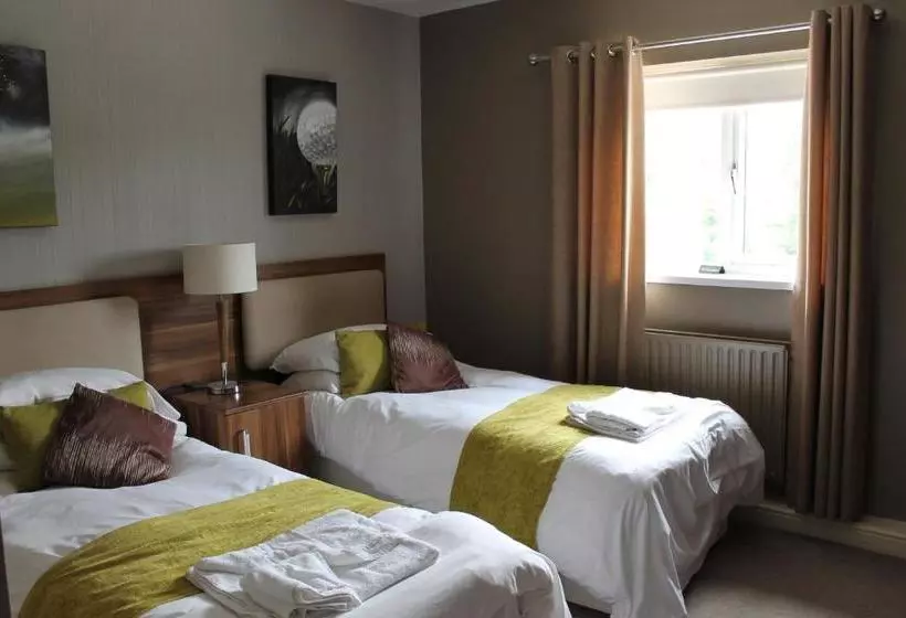 ホテル The Fairways