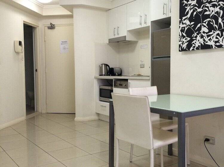 酒店 Fiori Apartments