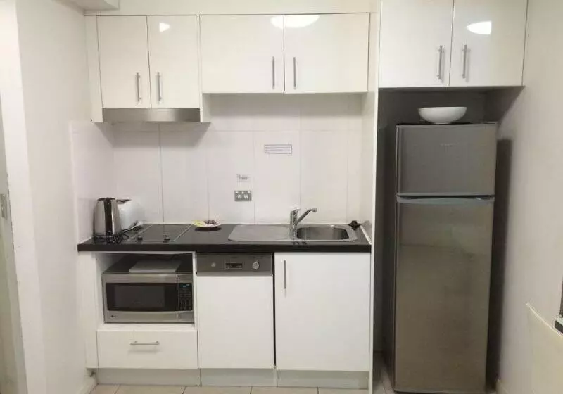 酒店 Fiori Apartments