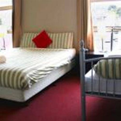 호텔 Habitat Hq  Hostel