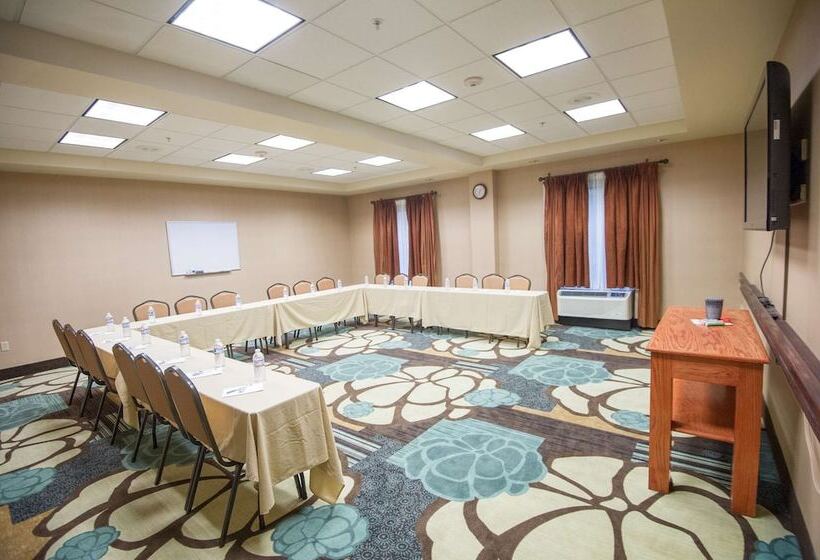 호텔 Hampton Inn Brattleboro