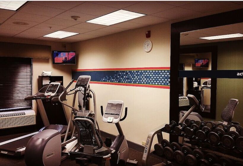 호텔 Hampton Inn Brattleboro