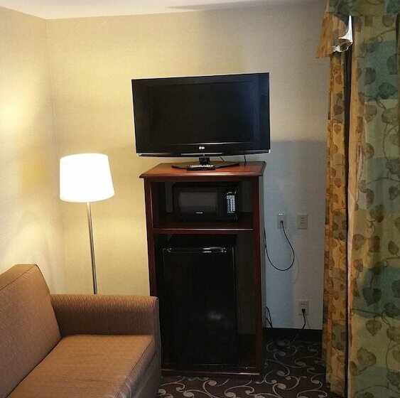 호텔 Hampton Inn Brattleboro