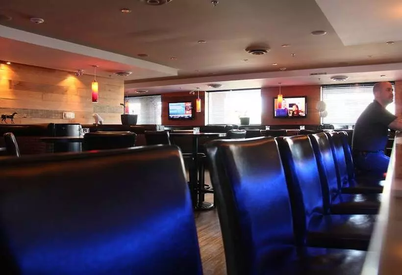 Holiday Inn Hotel & Suites Surrey East Cloverdale, An Ihg