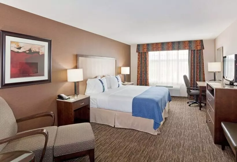 Holiday Inn Hotel & Suites Surrey East Cloverdale, An Ihg
