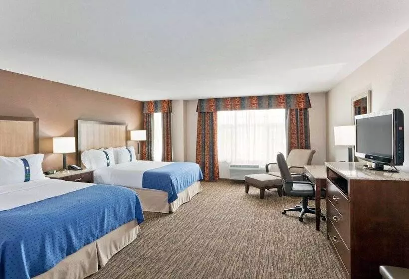 Holiday Inn Hotel & Suites Surrey East Cloverdale, An Ihg