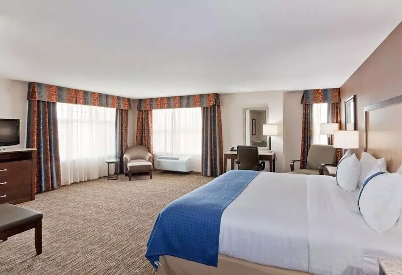 Holiday Inn Hotel & Suites Surrey East Cloverdale, An Ihg