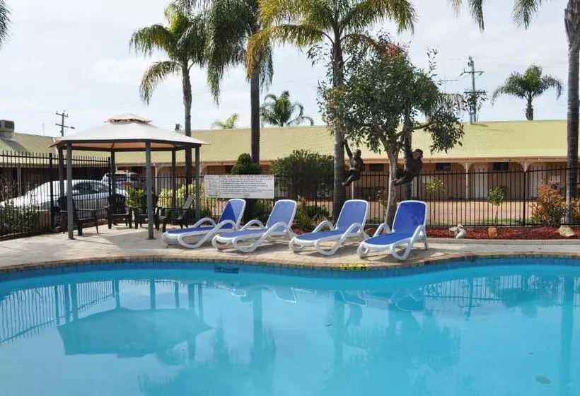 酒店 Pinjarra Resort