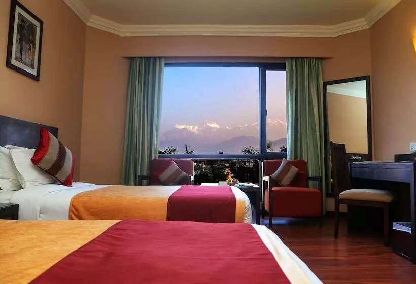 هتل Pokhara Grande