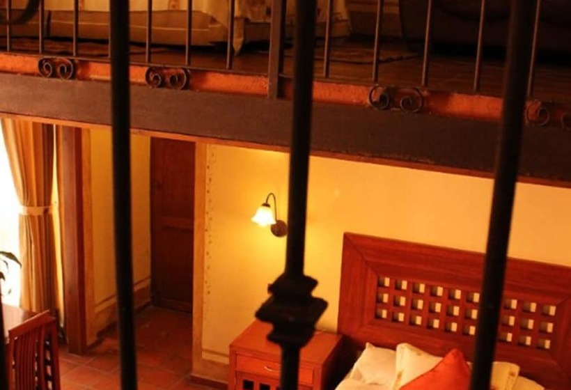 هتل Quinta Santiago