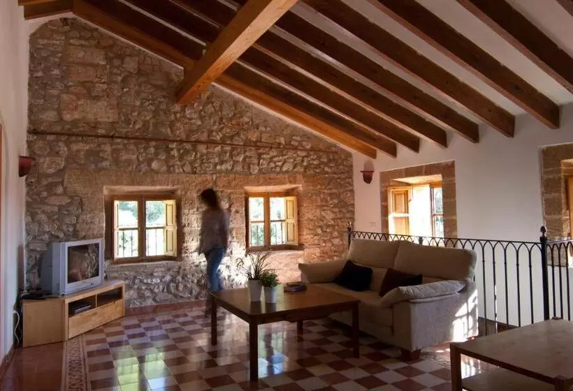 Hotel Rural Petit Hotel Hostatgeria La Victoria