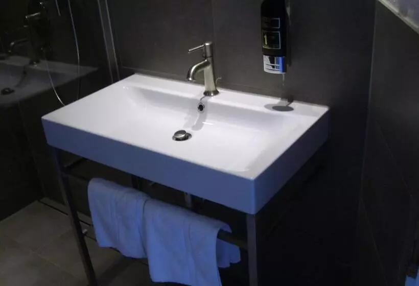 فندق Schnookeloch