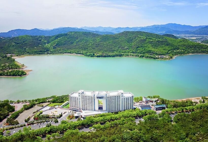 Hotel Sono Calm Gyeongju