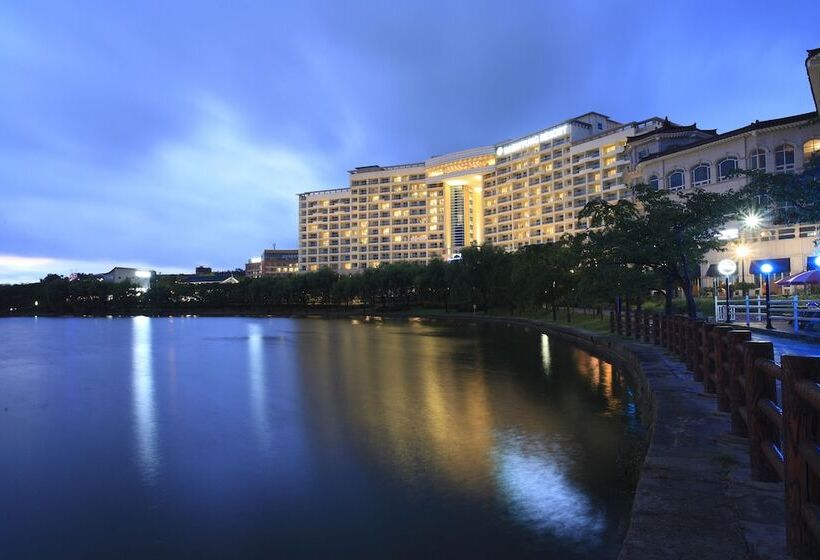 Hotel Sono Calm Gyeongju