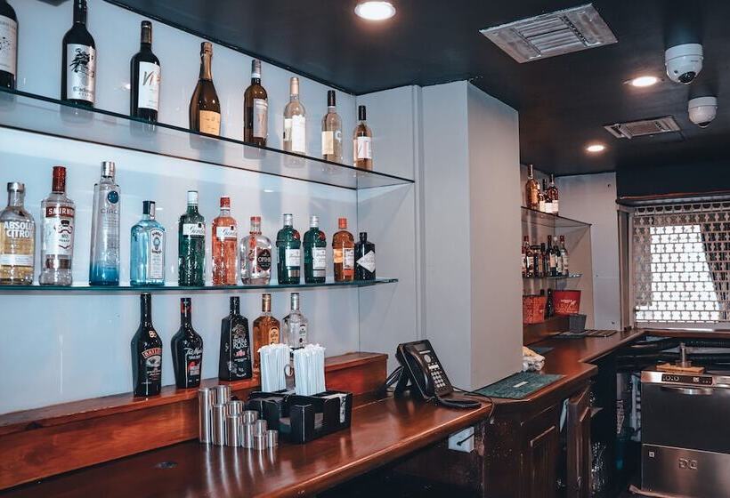 Thames Riviera Hotel, Sure Hotel Collection By Best Western