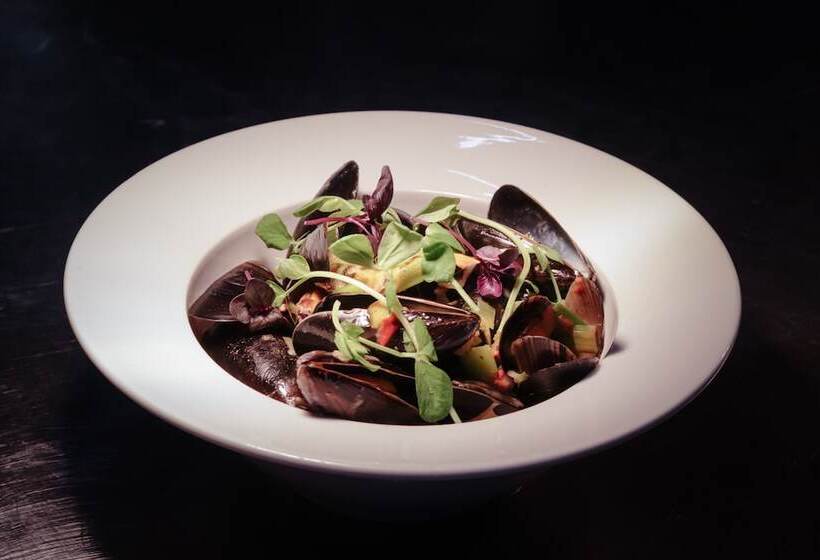 Thames Riviera Hotel, Sure Hotel Collection By Best Western