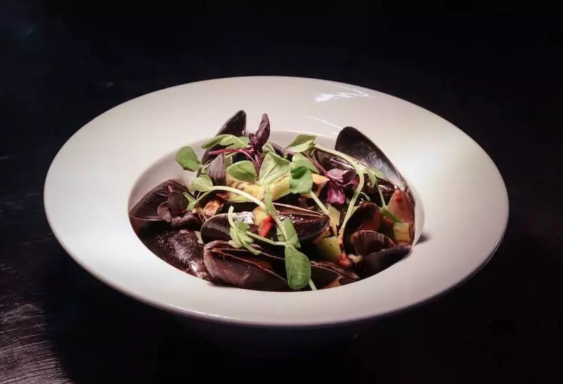 Thames Riviera Hotel, Sure Hotel Collection By Best Western