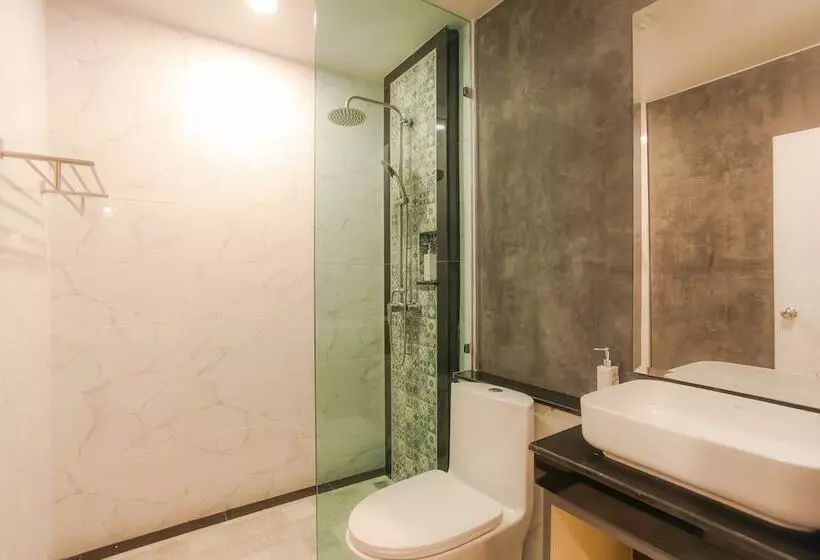 The Mantra Hotel Kata Noi