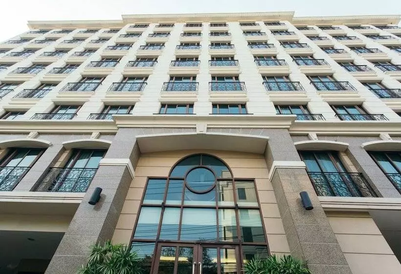 هتل Thomson Residence