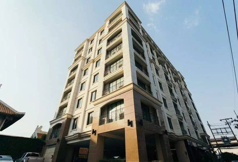 هتل Thomson Residence