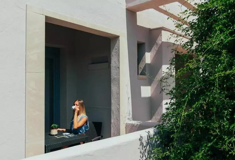 אתר נופש Basiliani   Cdshotels