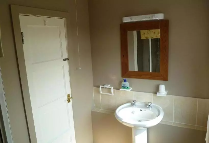 Greenlaw Guest House