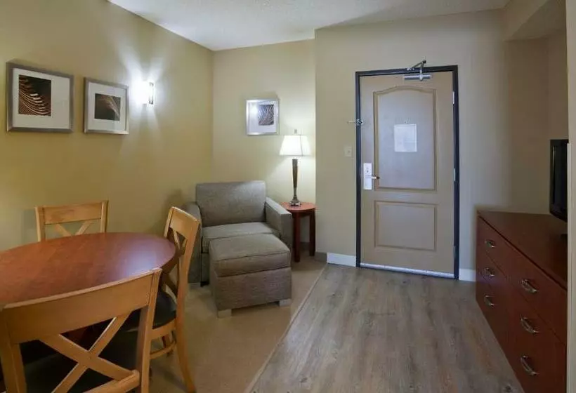 Holiday Inn Hotel & Suites Maple Grove Northwest Minneapolis Arbor Lakes, An Ihg