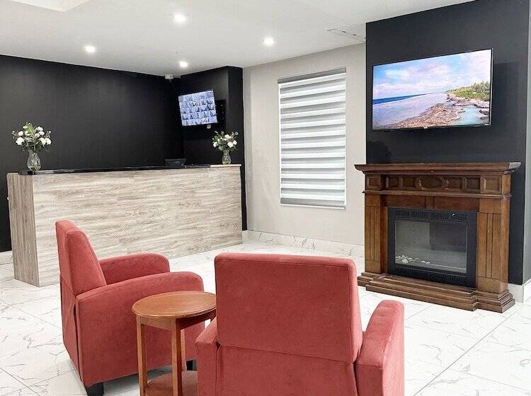 فندق Signature Inn & Suites Hamilton