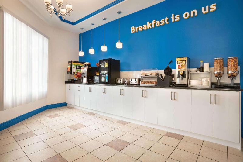 فندق Signature Inn & Suites Hamilton