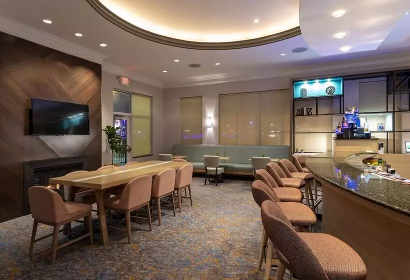 Holiday Inn Hotel & Suites Maple Grove Northwest Minneapolis Arbor Lakes, An Ihg