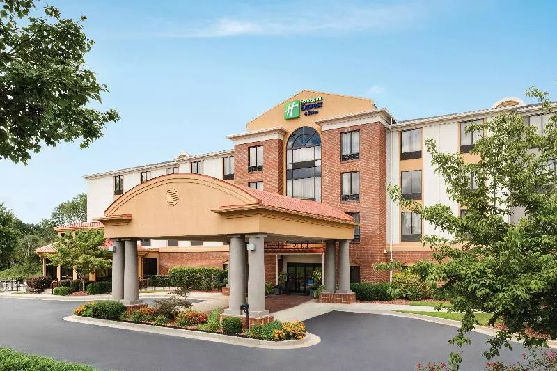 Holiday Inn Express Hotel & Suites Lavonia, An Ihg