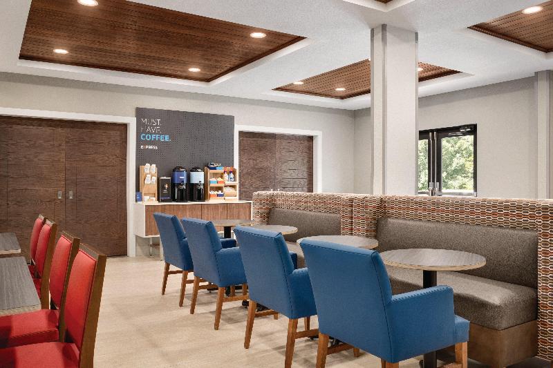 Holiday Inn Express Hotel & Suites Lavonia, An Ihg