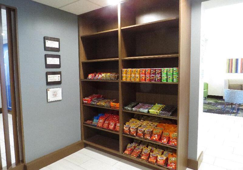 Hotel Holiday Inn Express & Suites Spring Hill, An Ihg