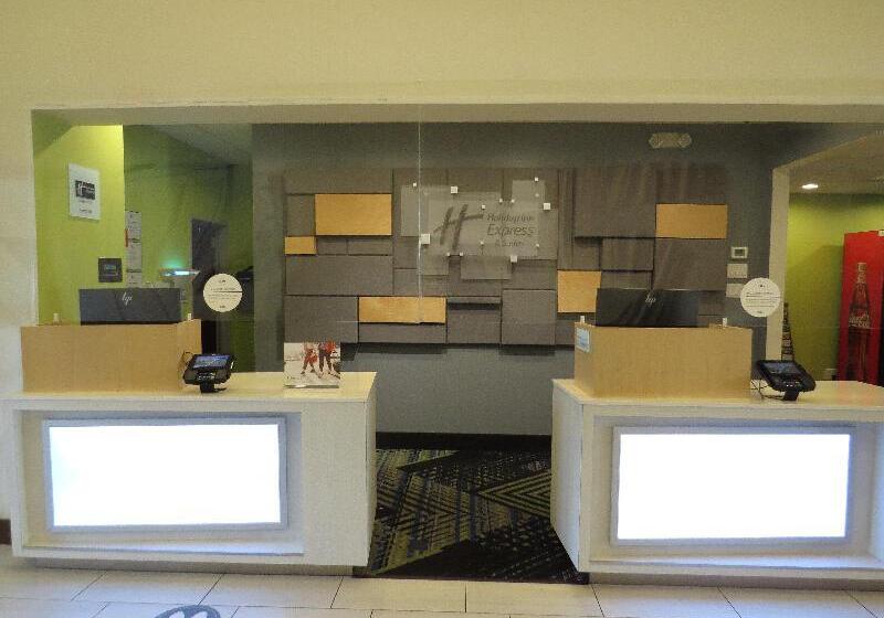 Hotel Holiday Inn Express & Suites Spring Hill, An Ihg