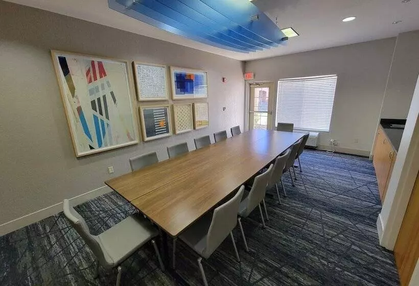 Holiday Inn Express Hotel & Suites The Villages, An Ihg