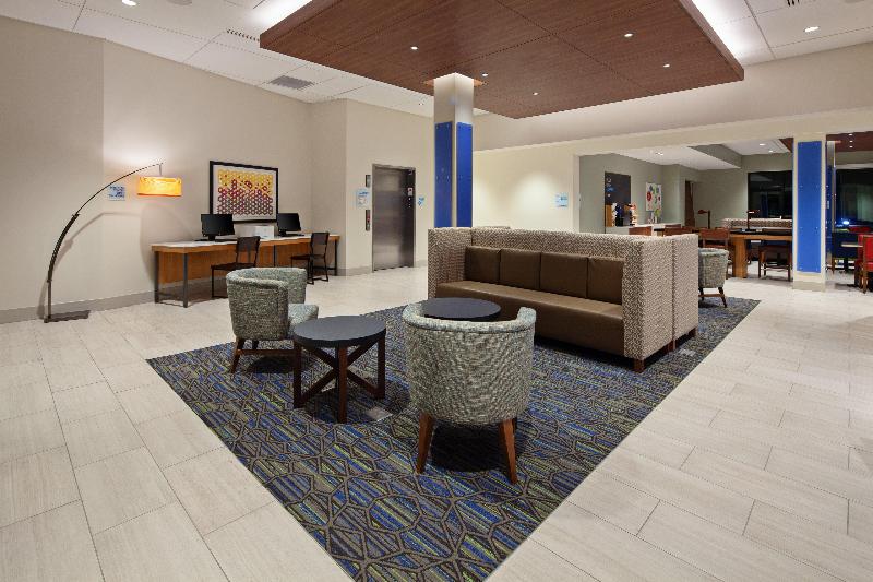 Holiday Inn Express Hotel & Suites Ventura Harbor, An Ihg