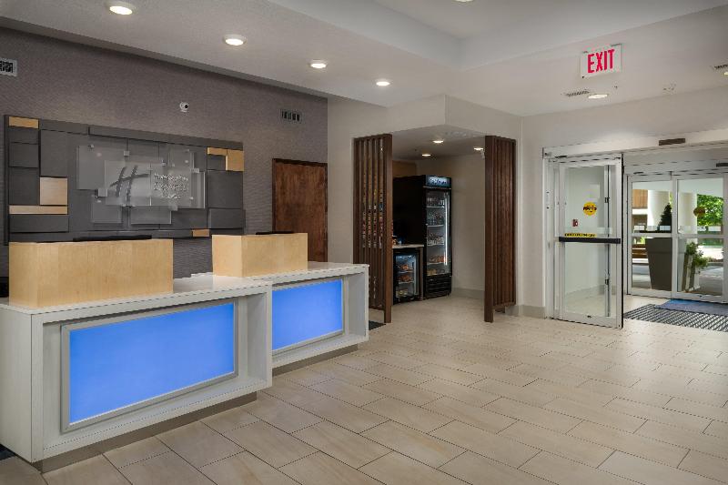 Отель Holiday Inn Express Independence   Kansas City, An Ihg