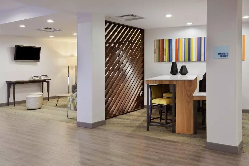 בית מלון כפרי Holiday Inn Express Phenix City Fort Benning, An Ihg