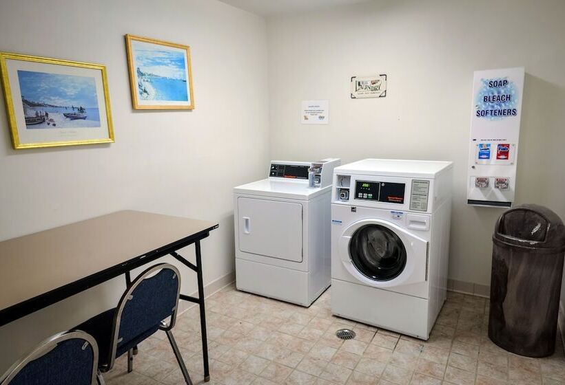 בית מלון כפרי Holiday Inn Express Prince Frederick, An Ihg