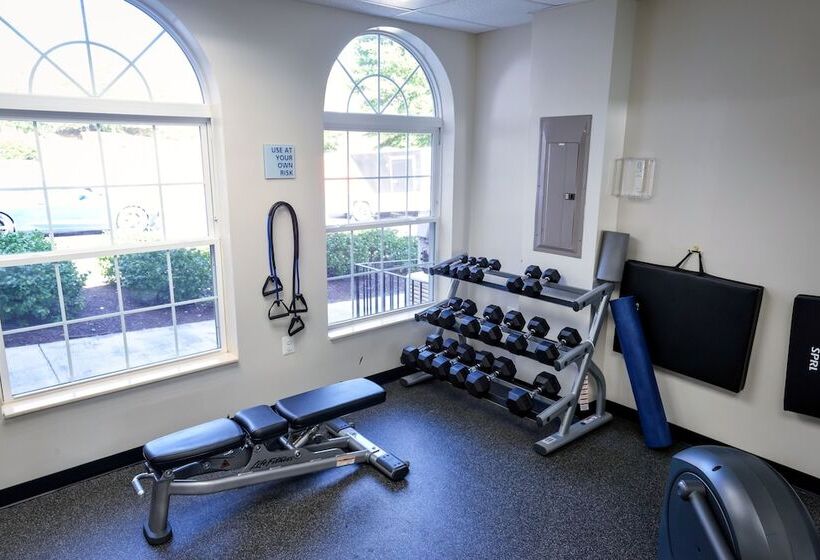 בית מלון כפרי Holiday Inn Express Prince Frederick, An Ihg