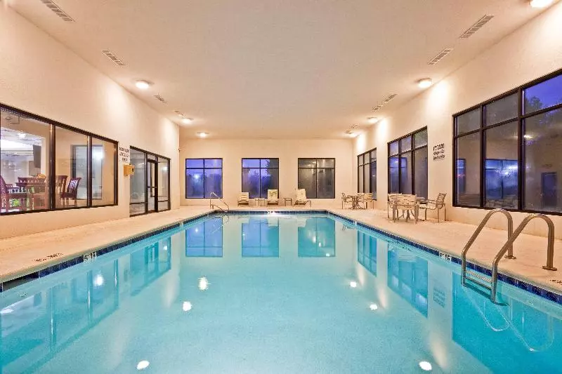 هتل Holiday Inn Express Ringgold By Ihg