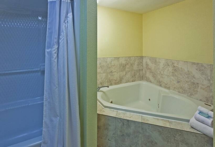 فندق Holiday Inn Express Ringgold By Ihg