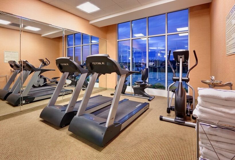 هتل Holiday Inn Pearl   Jackson Area, An Ihg